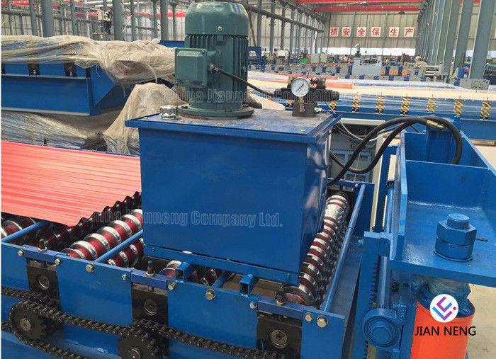 Rotolo del perno della struttura del metallo che forma il materiale d'acciaio della luce a macchina della pista per la curva del tetto