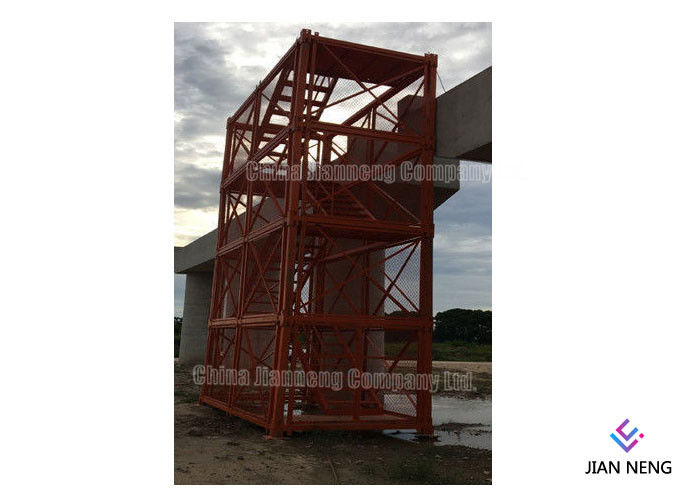 Tipo chiuso scale industriali d'acciaio d'acciaio della gabbia Q235 della scala di 4m*2m*2m