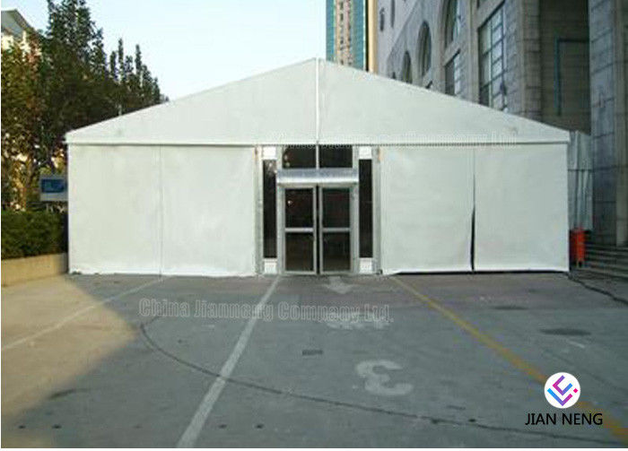 Grande tenda industriale esterna professionale di stoccaggio con la larghezza della porta 20 30M di rotolamento