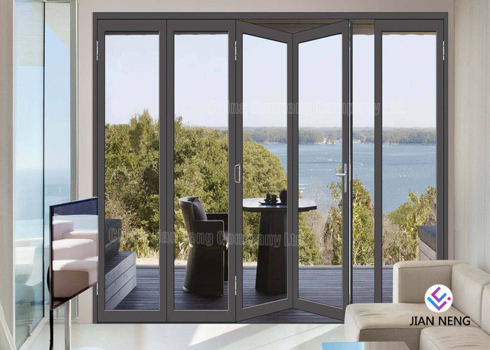 Una finestra di alluminio termicamente rotta e una porta di 60 serie per la villa con vetro temperato 5+12A+5mm